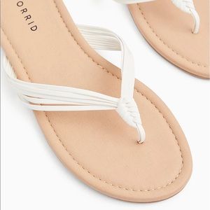 NWOB TORRID STRAPPY BRAIDED SANDALS SIZE 10